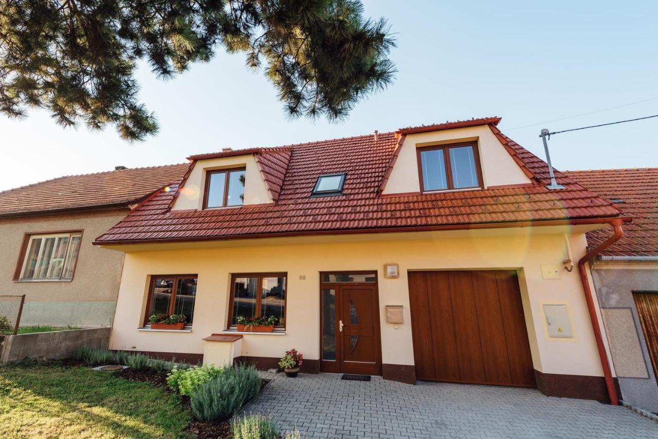Apartman Pod Borovici Kovalovice Exterior photo